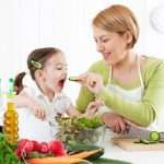 Правильное питание ребенка: возраст, основные принципы, особенности рациона и примерное меню