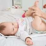 Как должен какать новорожденный: возраст ребенка, особенности развития, нормы количества и консистенции кала