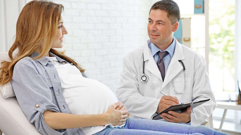 посещение врача при беременности