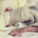 Пневмония у новорожденного: причины, симптомы и способы лечения
