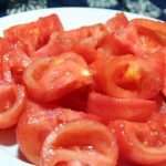 Низкая калорийность помидор свежих - залог успешных диетических блюд