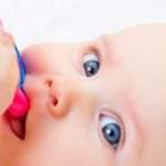 Температура у ребенка при прорезывании зубов. Что делать, как помочь крохе?