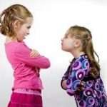 Почему бывает запах изо рта у детей. Причины возникновения