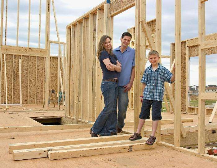 построить дом своими руками недорого