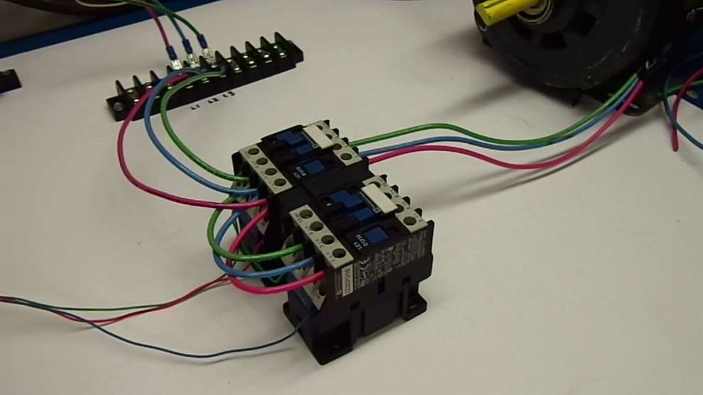 Детали для подсоединения электромагнитного пускателя