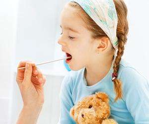 Как вылечить ребенку сухой кашель