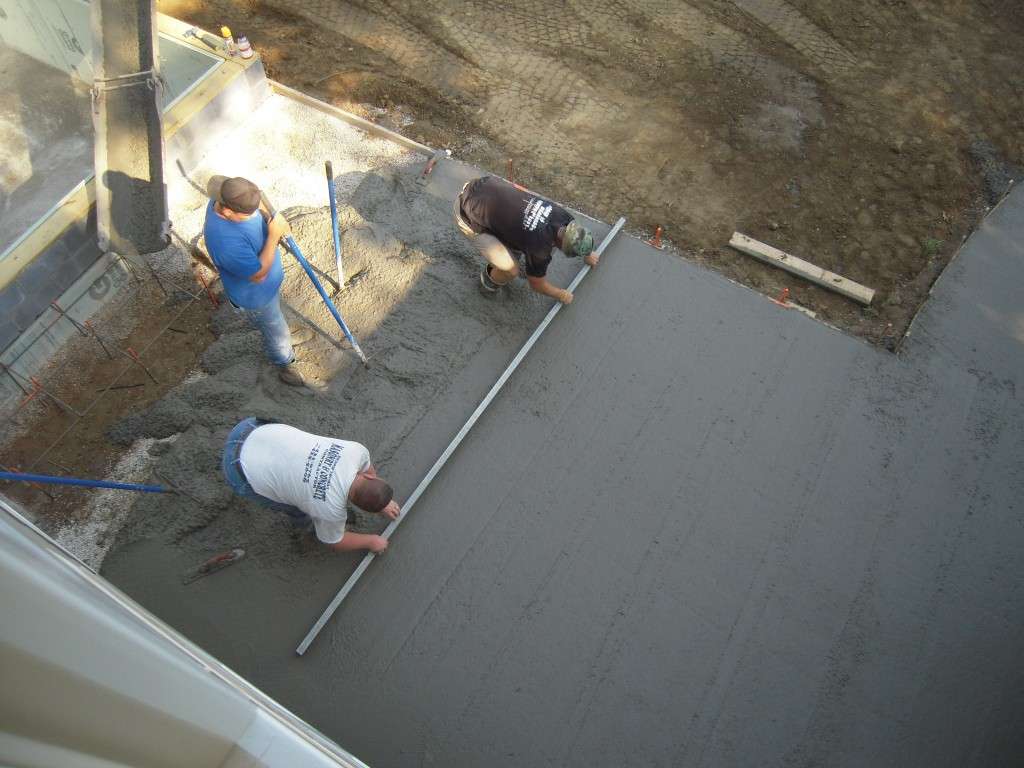 Укладка бетонных полов