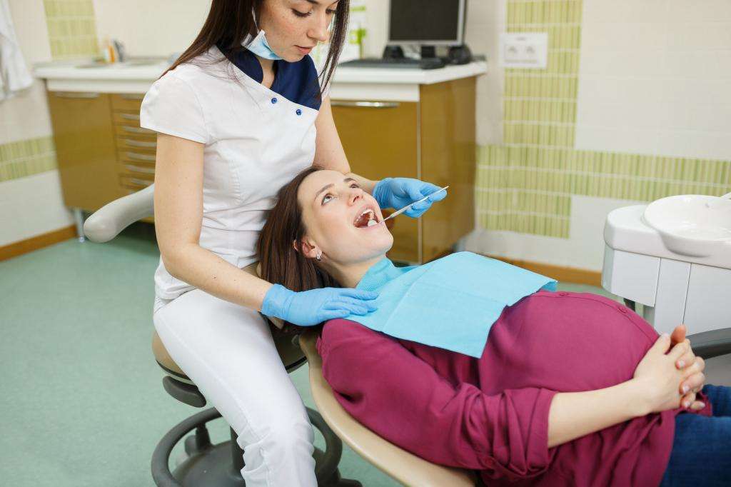 обследование у стоматолога