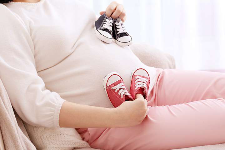 живот при беременности двойней
