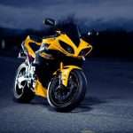 Мотоцикл "Ямаха Р1": технические характеристики