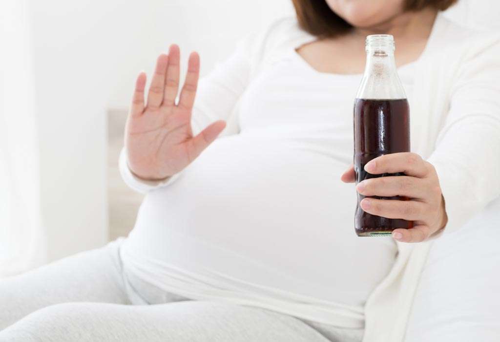 Можно ли пить газировку беременным женщинам