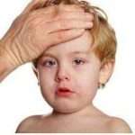 Как распознать первые симптомы менингита у детей?