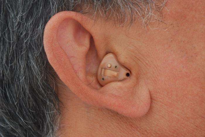 слуховой аппарат внутриушной